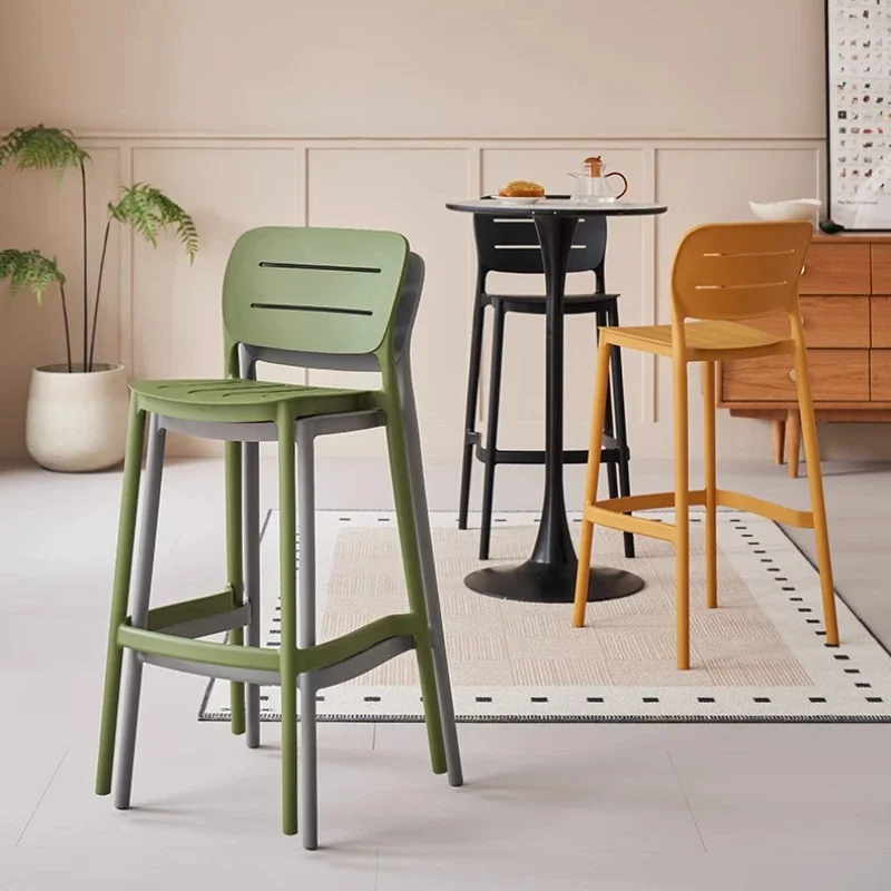 Chaises de Bar en plastique de - Outdoor Furniture Europe avis et prix