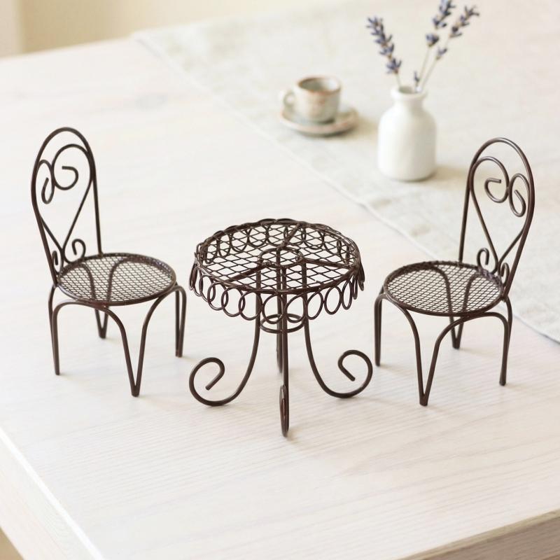 Ornement de jardin pour maison - Outdoor Furniture Table avis et prix