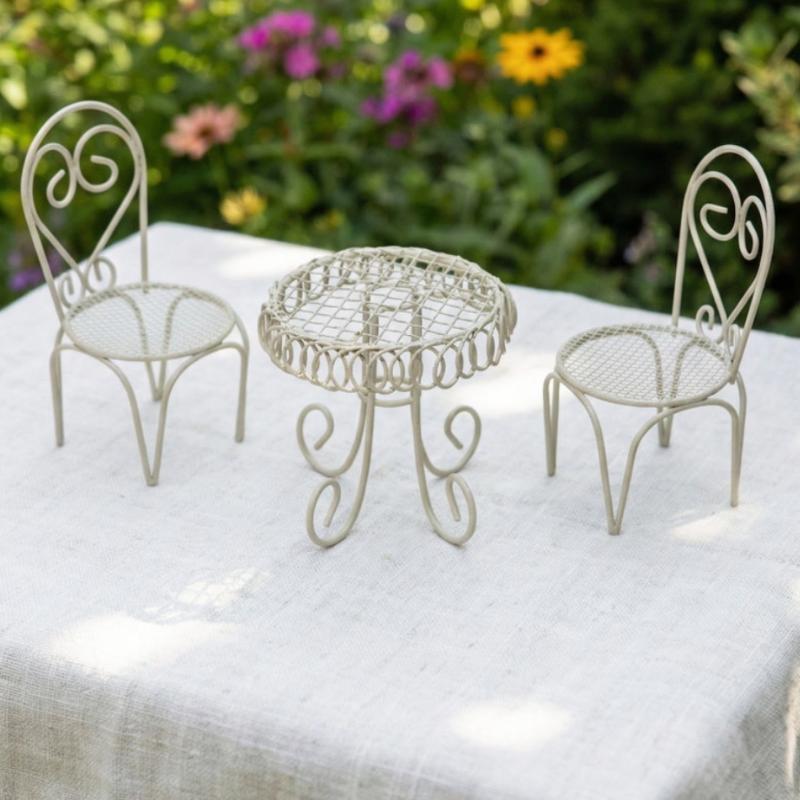 Ornement de jardin pour maison - Outdoor Furniture Table avis et prix